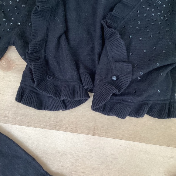 Justice Black Cropped Sweater with Long Sleeves Sequins | girls 14 | holiday - Picture 4 of 8